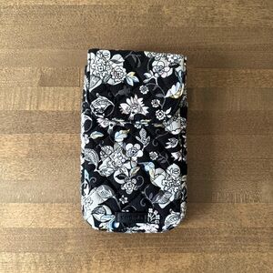 Vera Bradley Cell Phone Purse Black and White Floral